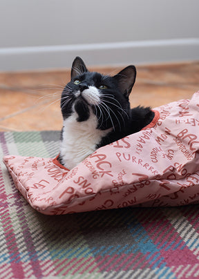 Battersea Peek-A-Boo Sack for Cats
